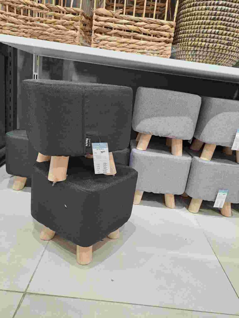 پاف کوچک مربعی sinsay home - Image 3