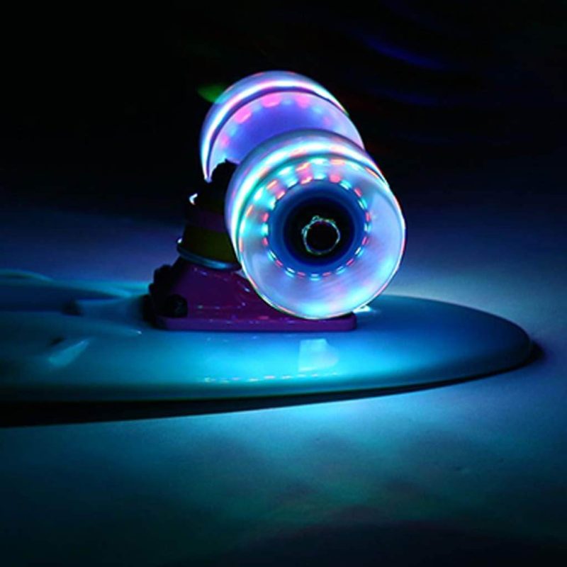 اسکیت بورد BEZEEY با چرخ های LED - Image 5