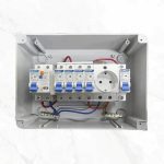 جعبه فیوز techextr مدل PDX-40 شامل  عدد قطع کننده مدار Fi 40A 2P، 5 عدد قطع کننده مدار 6000A