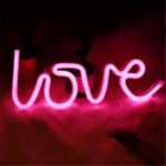 تابلو نئون طرح  love عشق