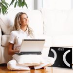 ترازوی دیجیتال هوشمند بلوتوثی WiTscale S220 اتصال به موبایل نشان دهنده چربی بدن - تصویر 5